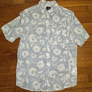 BNWT H&M Button Up Shirt Men’s Sz M Floral Short Sleeve Pocket Hawaiian Tropical